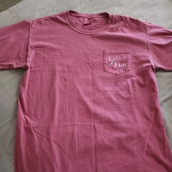 Comfort Colors Men's Fish T-Shirt - Picture 5 of 6